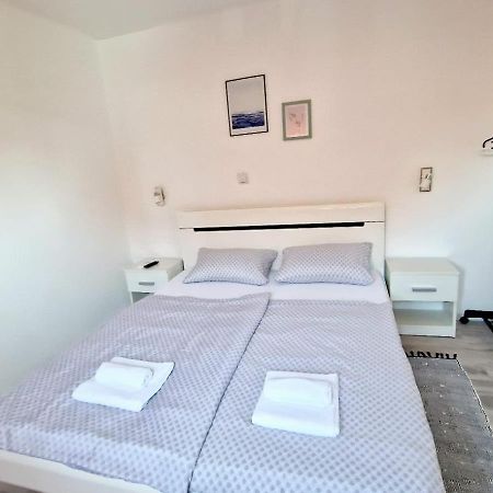 Cozy Room Peny Karlovac Ngoại thất bức ảnh