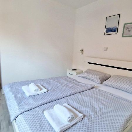 Cozy Room Peny Karlovac Ngoại thất bức ảnh
